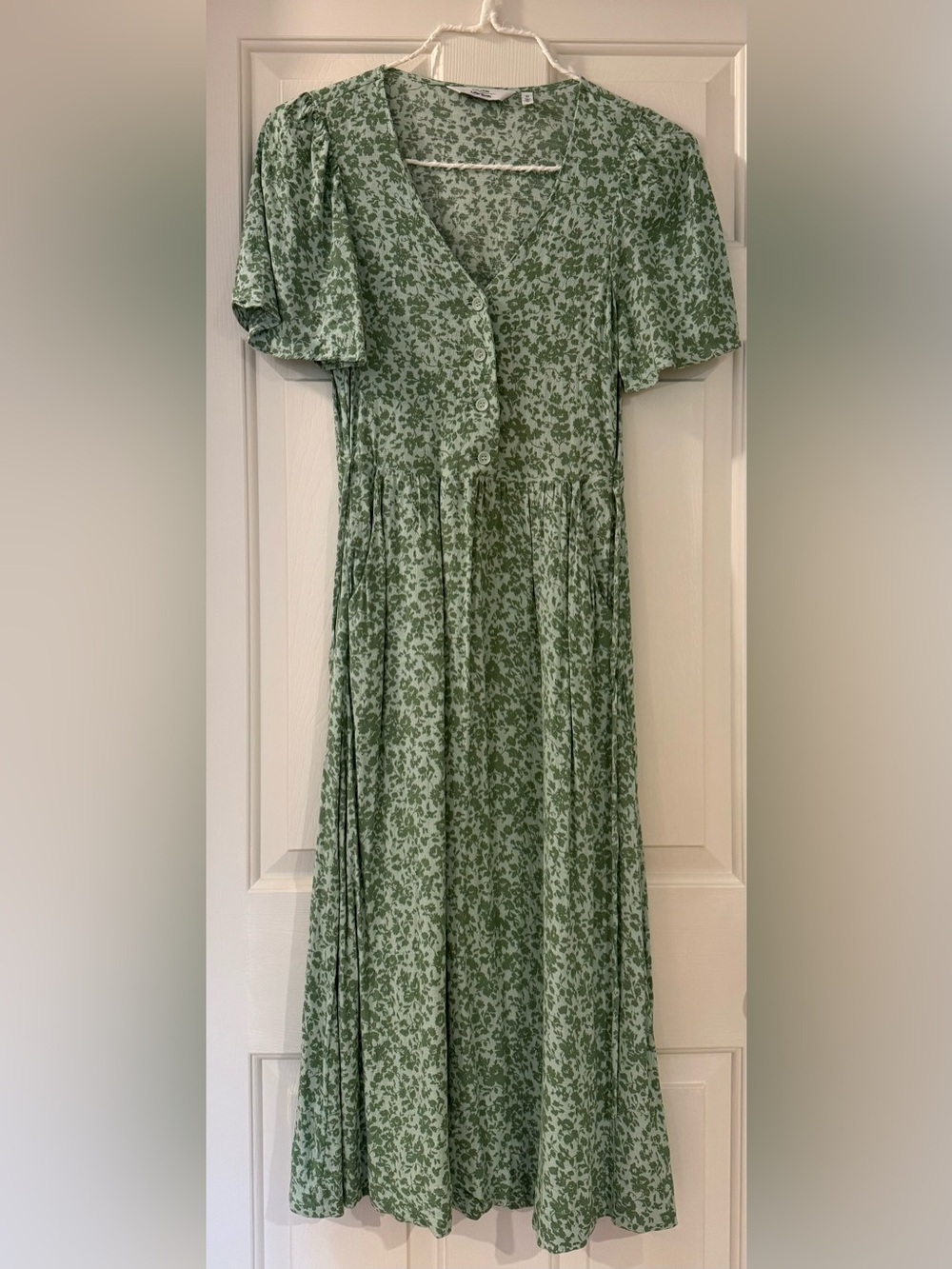 & Other Stories Green and Light Blue Floral Button-Front Dress